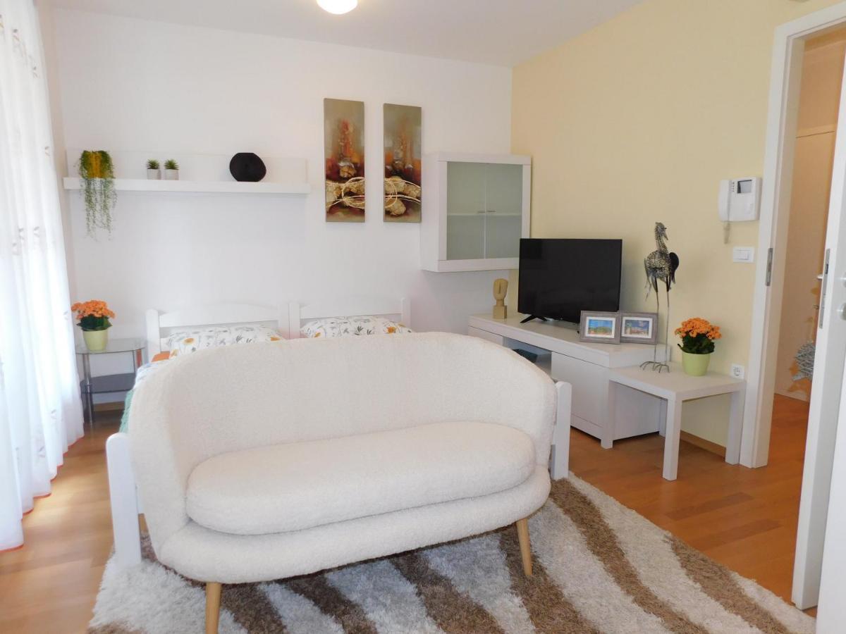 Apartma Minas Apartment Ljubljana Ngoại thất bức ảnh